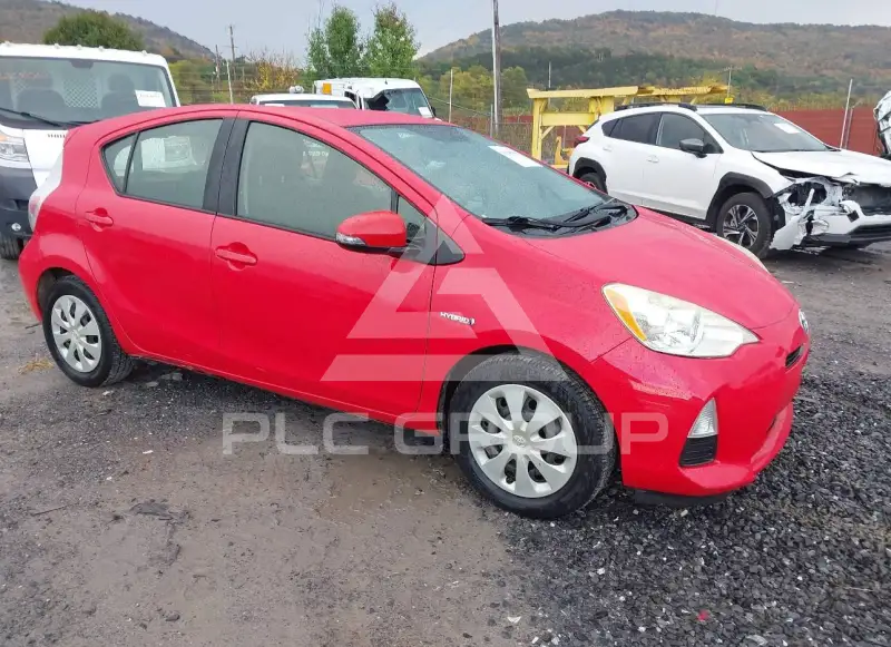 2014 Toyota PRIUS photo