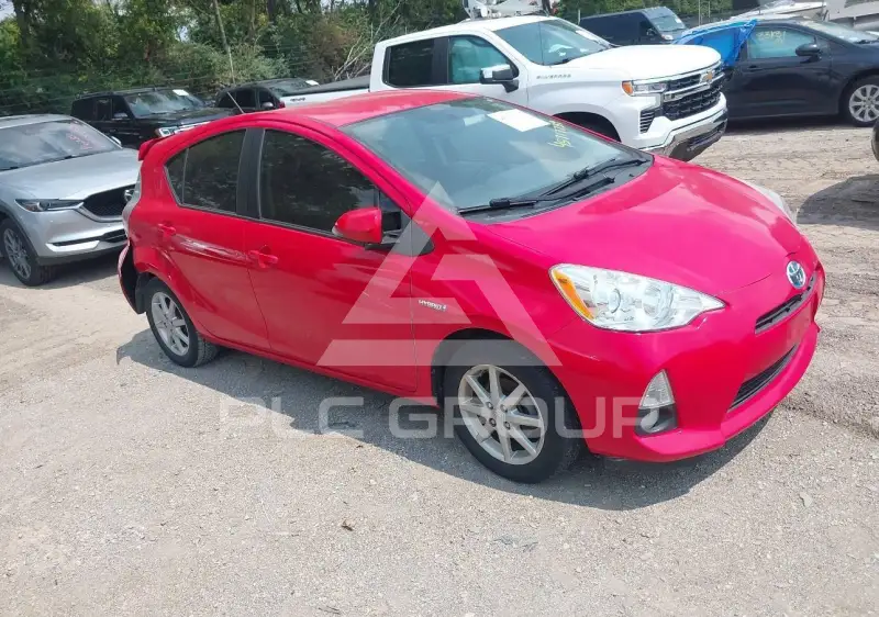 2014 Toyota PRIUS фото