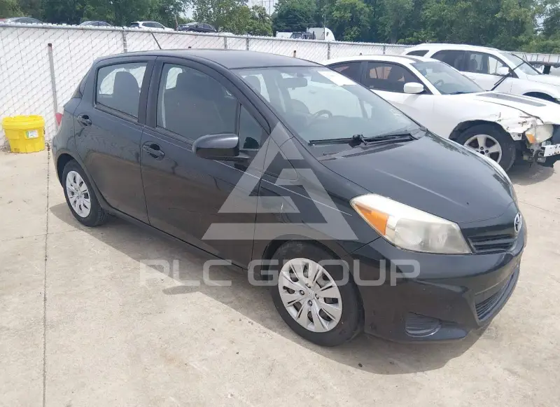 2014 Toyota YARIS фото