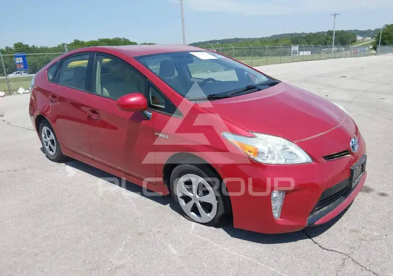 2014 Toyota PRIUS фото