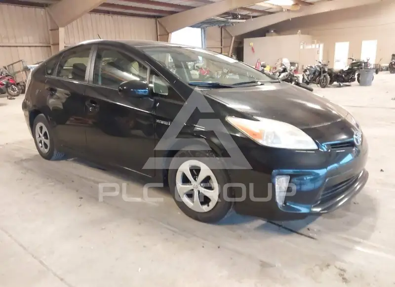 2014 Toyota PRIUS фото
