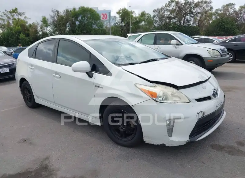 2014 Toyota PRIUS фото