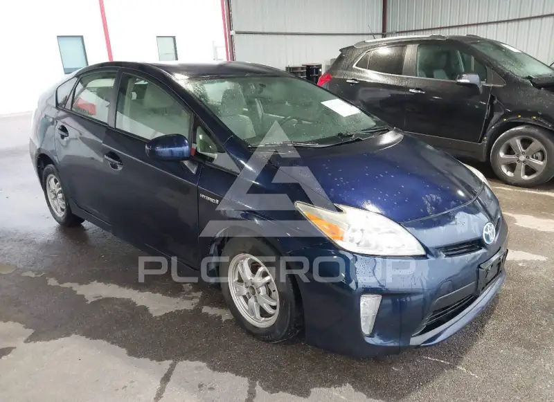 2014 Toyota PRIUS photo