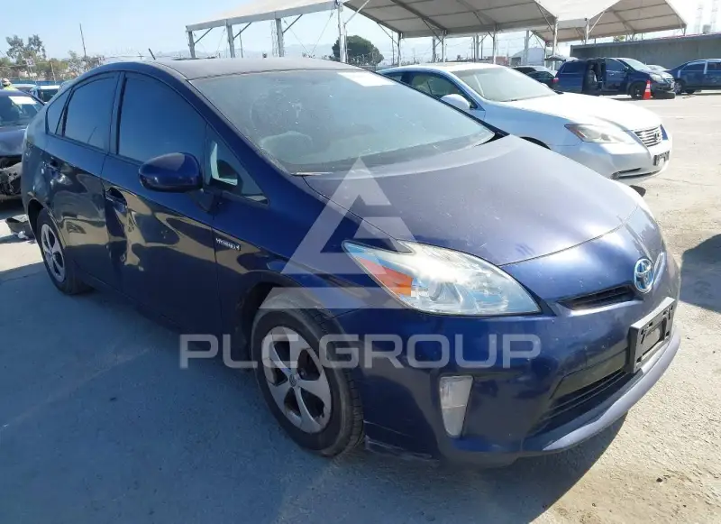 2014 Toyota PRIUS фото