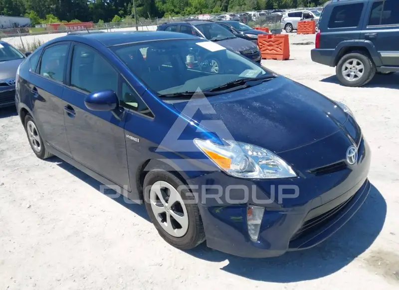 2014 Toyota PRIUS фото