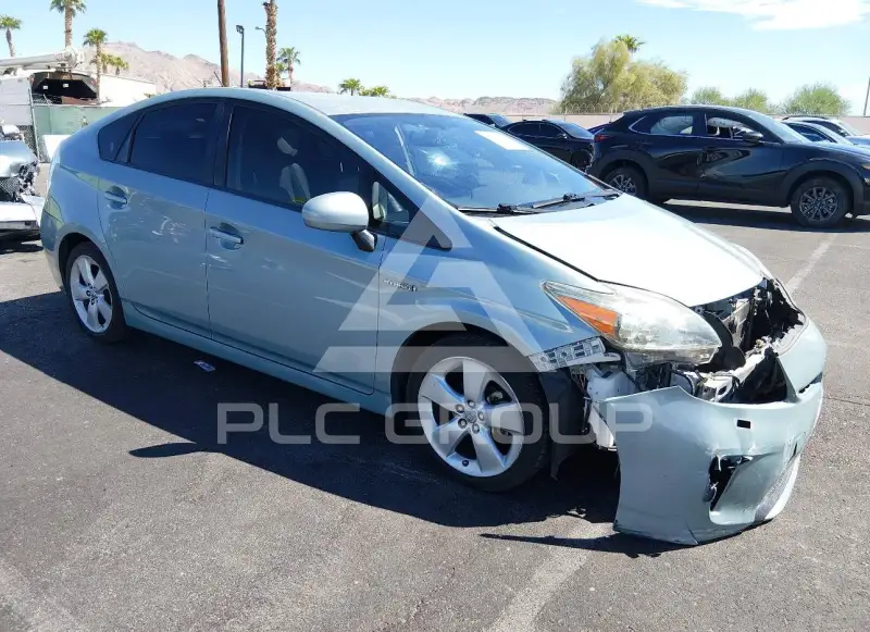 2014 Toyota PRIUS фото