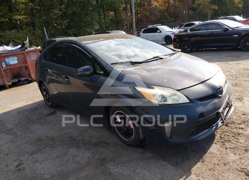 2014 Toyota PRIUS photo