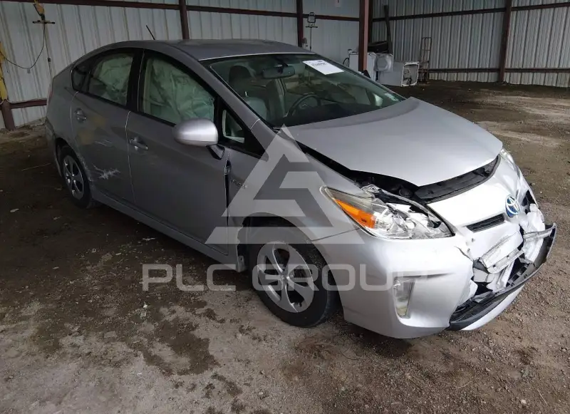 2014 Toyota PRIUS photo