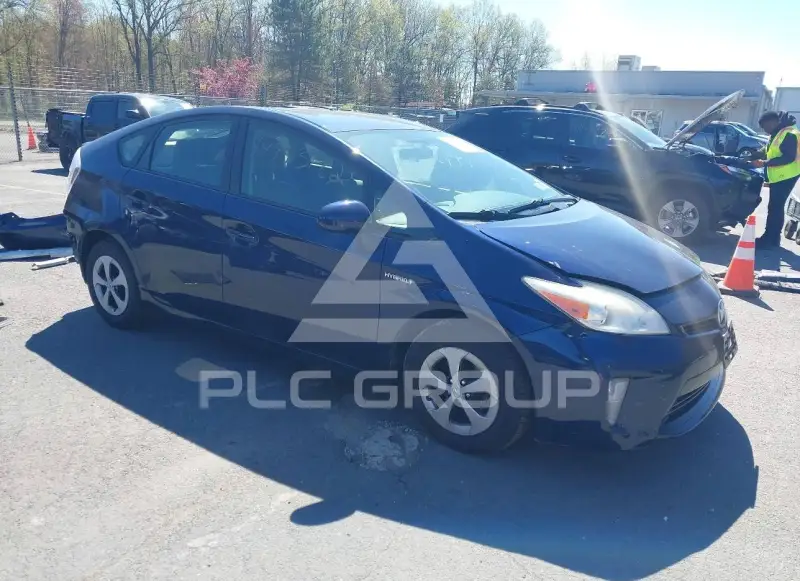 2014 Toyota PRIUS photo