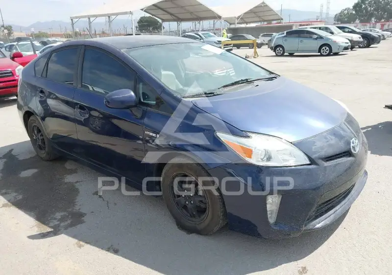 2014 Toyota PRIUS фото