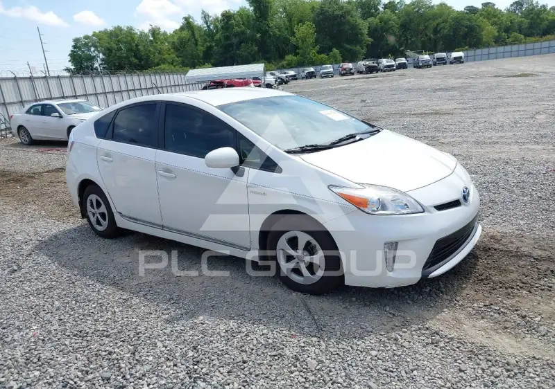 2014 Toyota PRIUS фото