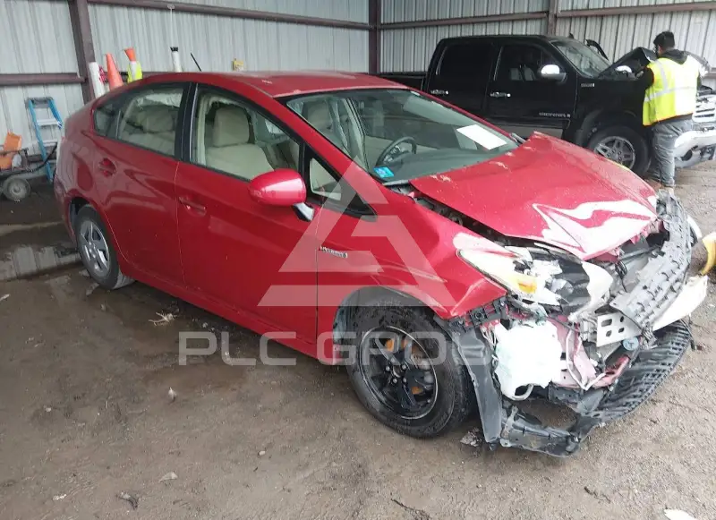 2014 Toyota PRIUS photo