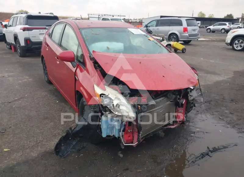 2014 Toyota PRIUS фото