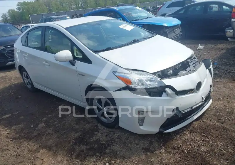 2014 Toyota PRIUS photo