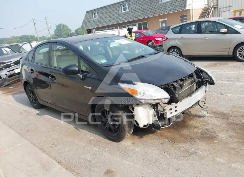2014 Toyota PRIUS photo