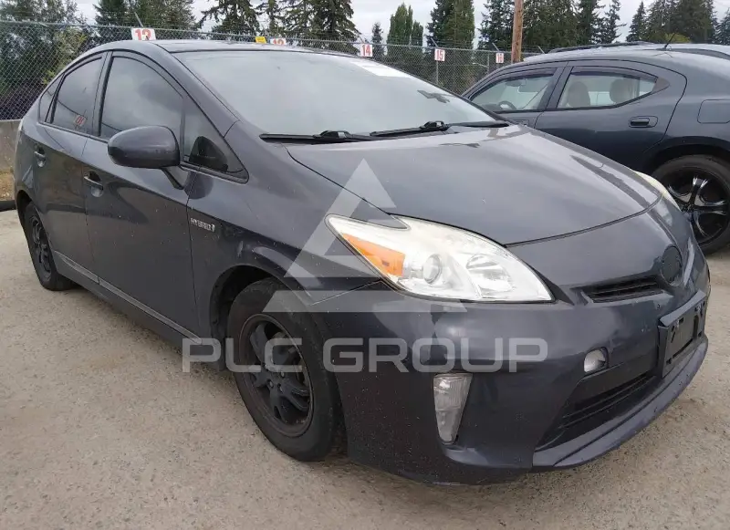 2014 Toyota PRIUS photo