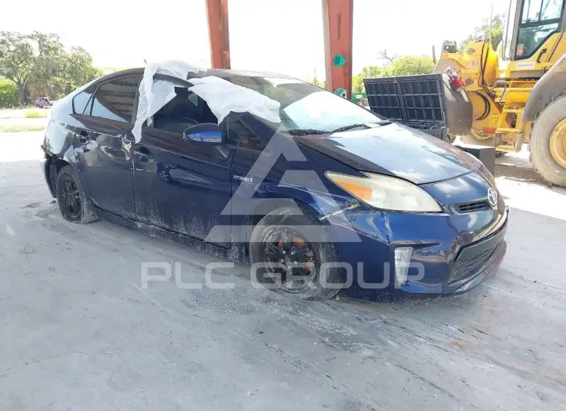 2014 Toyota PRIUS photo