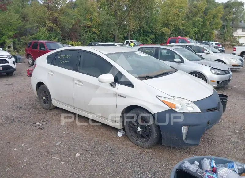 2014 Toyota PRIUS фото