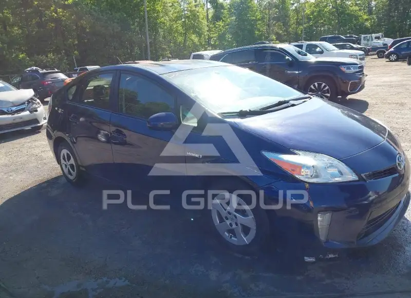2014 Toyota PRIUS фото