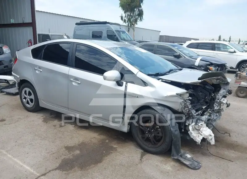 2014 Toyota PRIUS фото