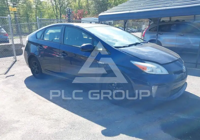 2014 Toyota PRIUS photo