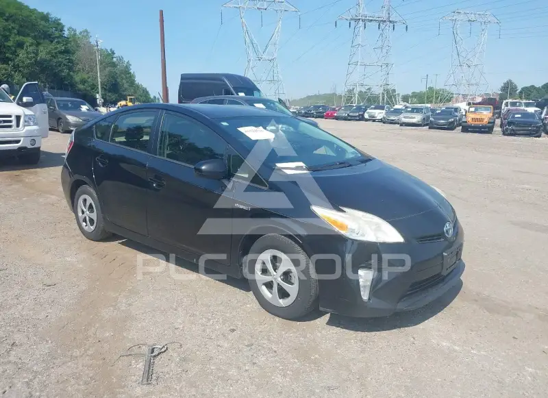 2014 Toyota PRIUS photo