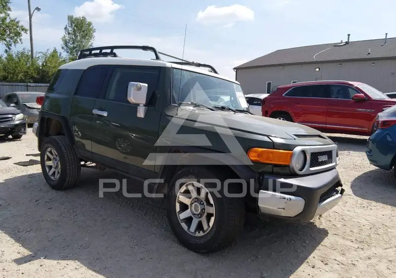 2014 Toyota FJ Cruiser фото