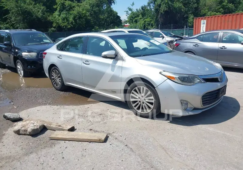 2014 Toyota AVALON фото