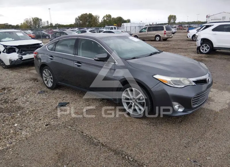 2014 Toyota AVALON фото