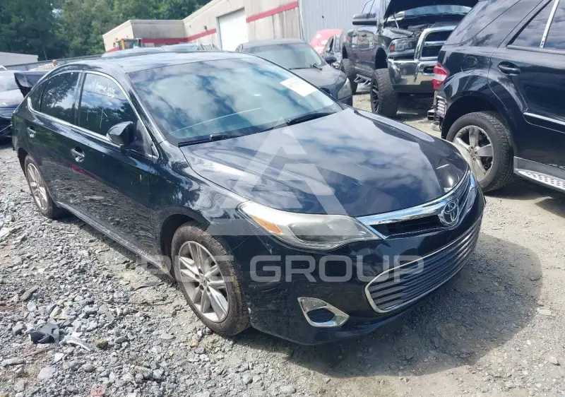 2014 Toyota AVALON фото