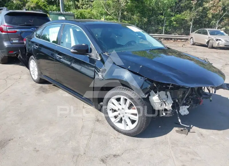 2014 Toyota AVALON фото