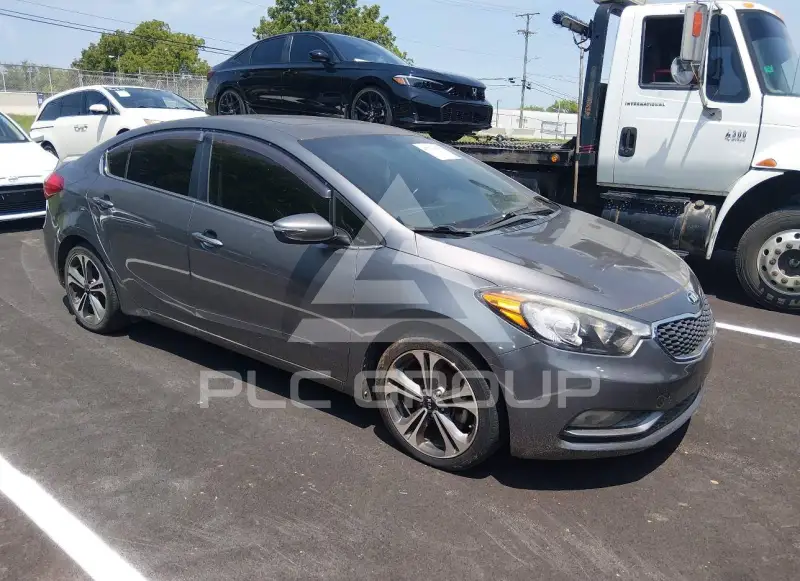 2014 KIA Forte photo