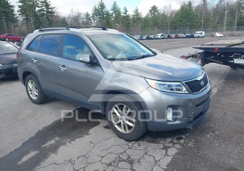 2014 KIA Sorento photo