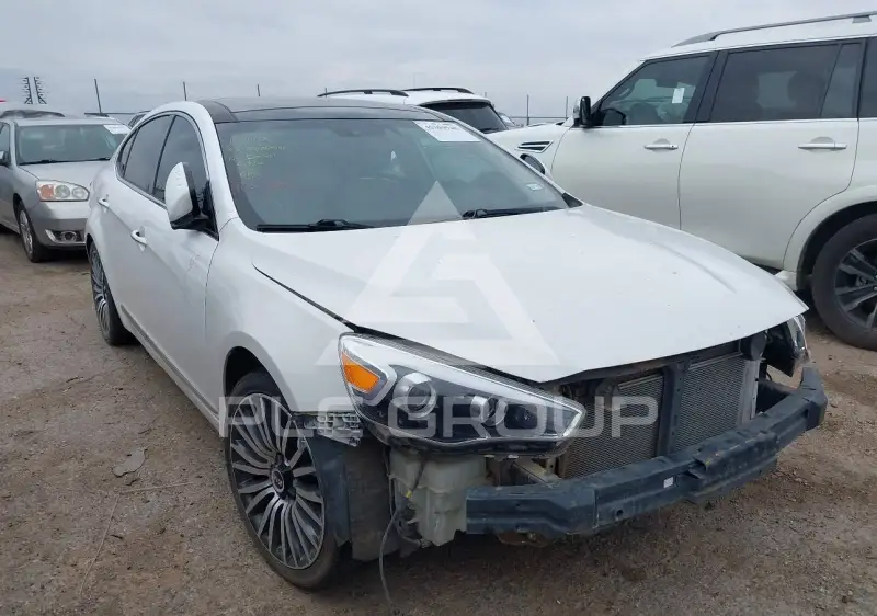 2014 KIA Cadenza photo
