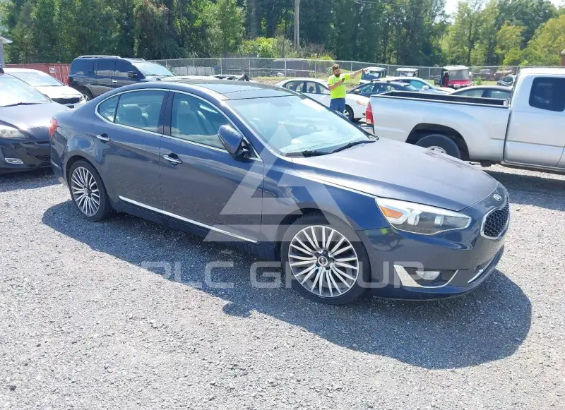 2014 KIA Cadenza photo