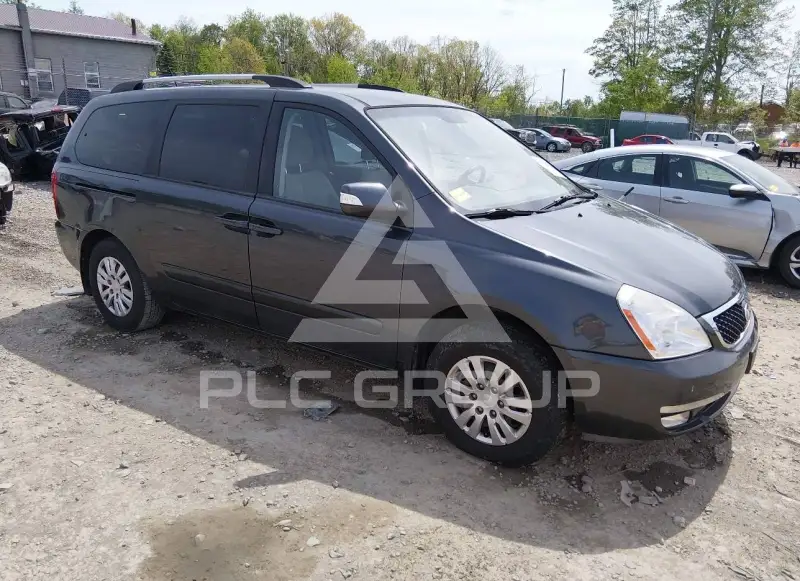 2014 KIA Sedona фото