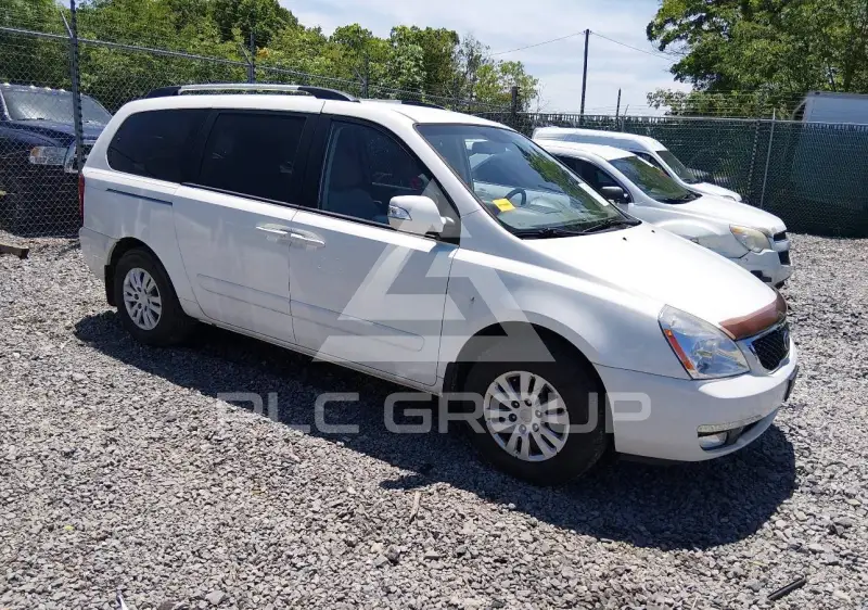 2014 KIA Sedona фото