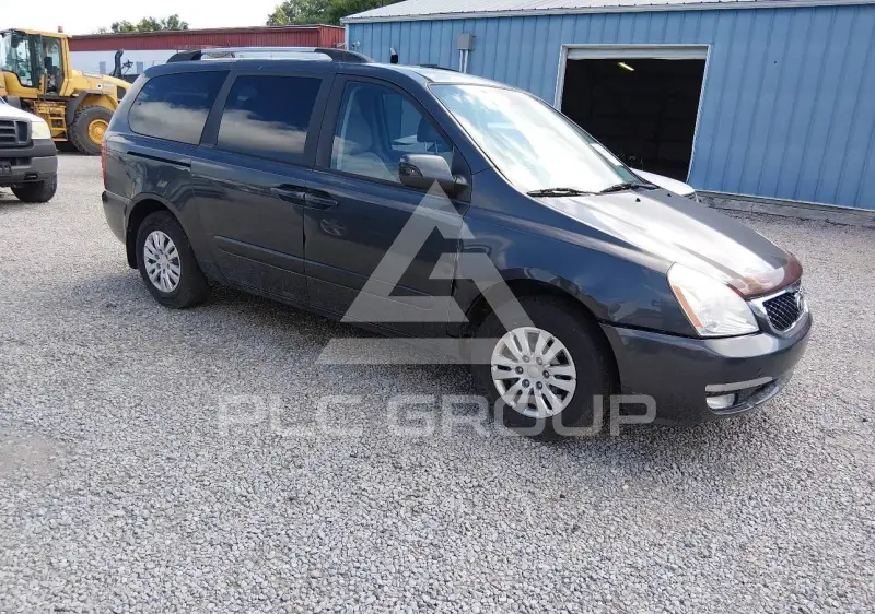 2014 KIA Sedona фото