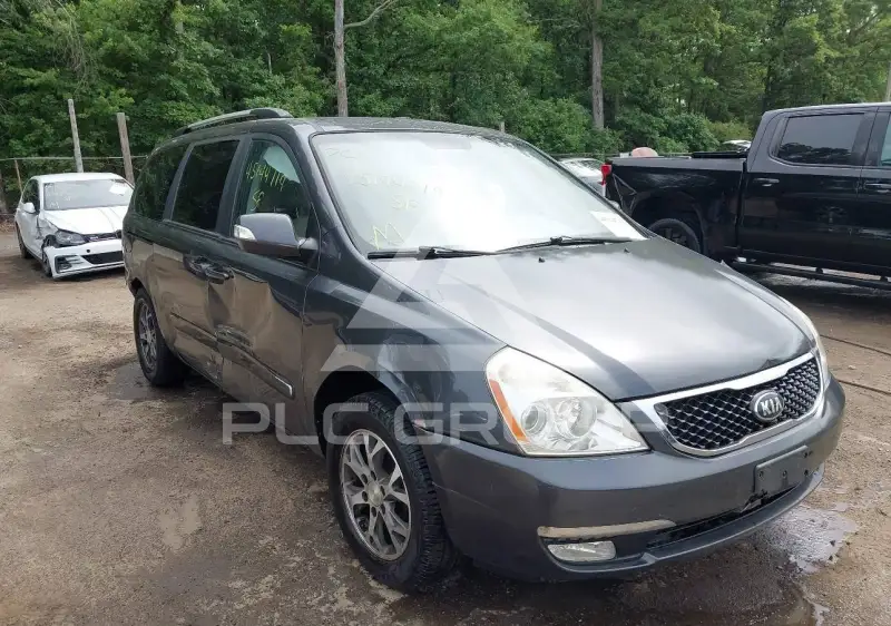 2014 KIA Sedona фото