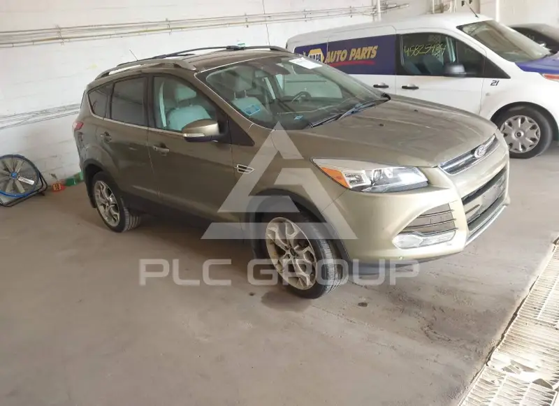 2014 Ford ESCAPE photo