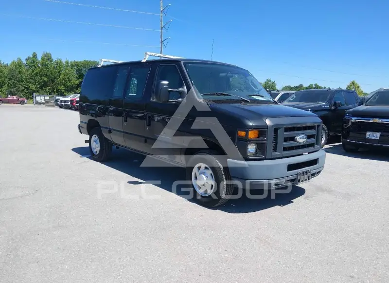 2014 Ford E-350 фото