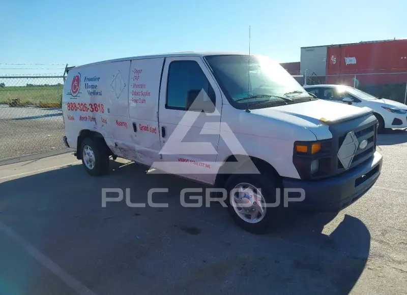 2014 Ford E-150 фото