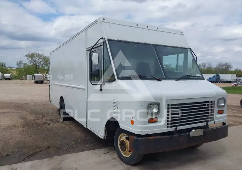 2014 Ford E-450 photo