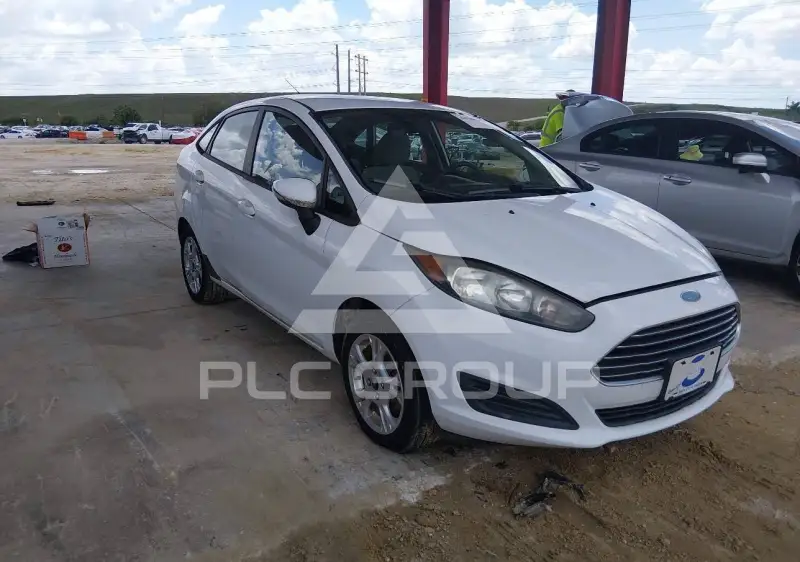 2014 Ford FIESTA фото