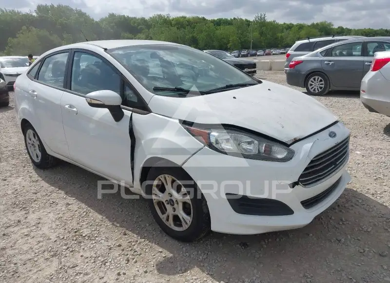 2014 Ford FIESTA фото