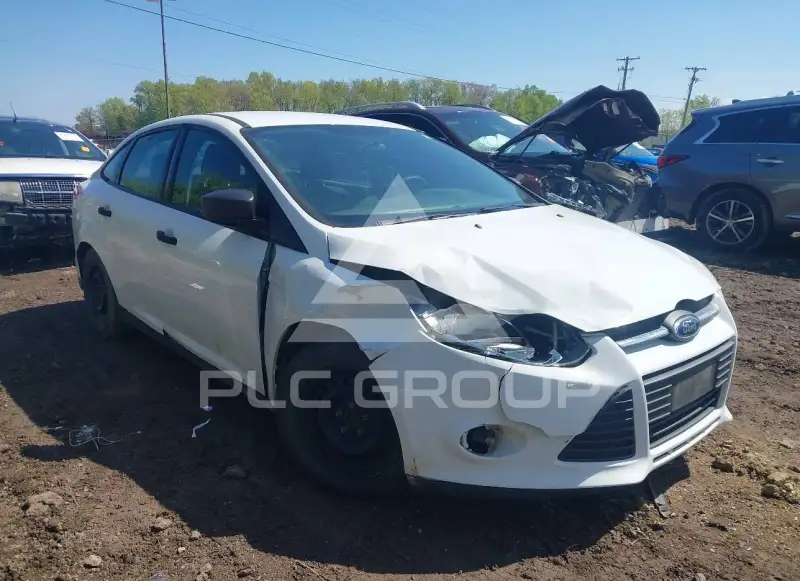 2014 Ford FOCUS photo