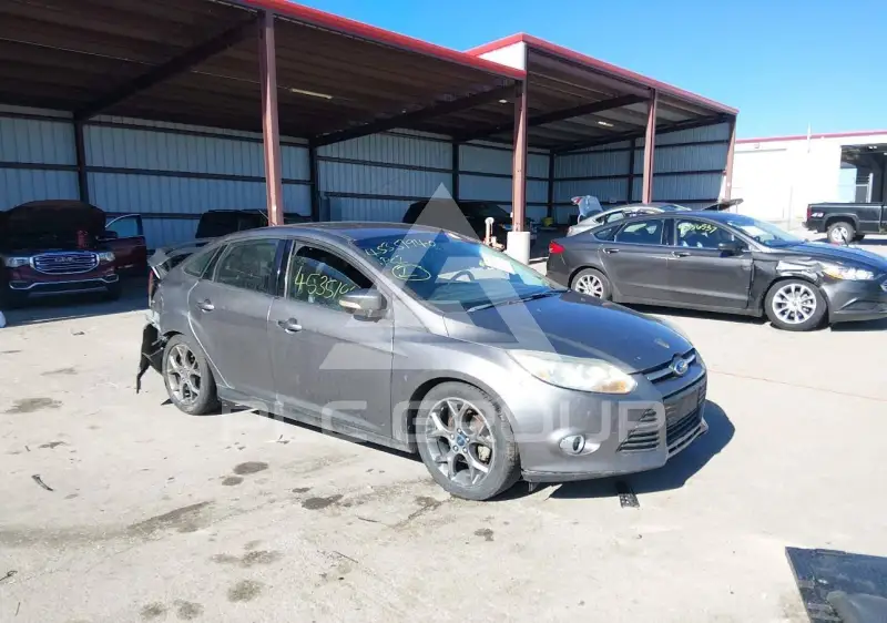 2014 Ford FOCUS фото