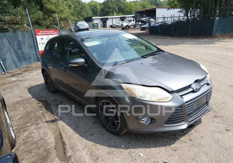 2014 Ford FOCUS photo
