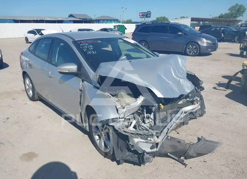 2014 Ford FOCUS photo