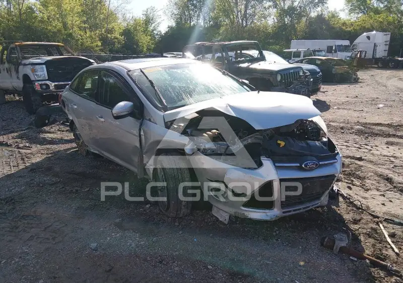 2014 Ford FOCUS фото